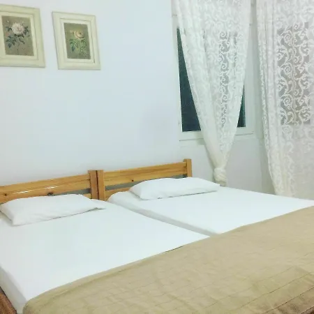 Taki's Place 酒店 Naxos City